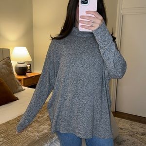 Aerie Grey Turtleneck Oversized Sweater Size Medium